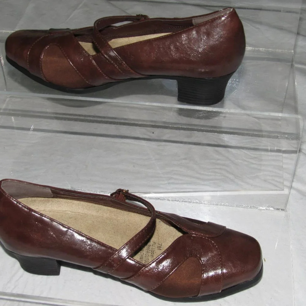 BEACON Denise Brown Mary Jane Shoes Size 7M - Picture 2 of 5